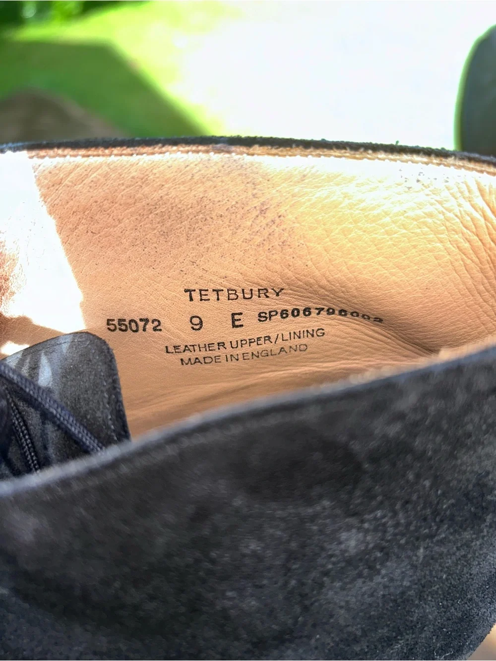 Crockett & Jones Tetbury Black Suede chukka boots
